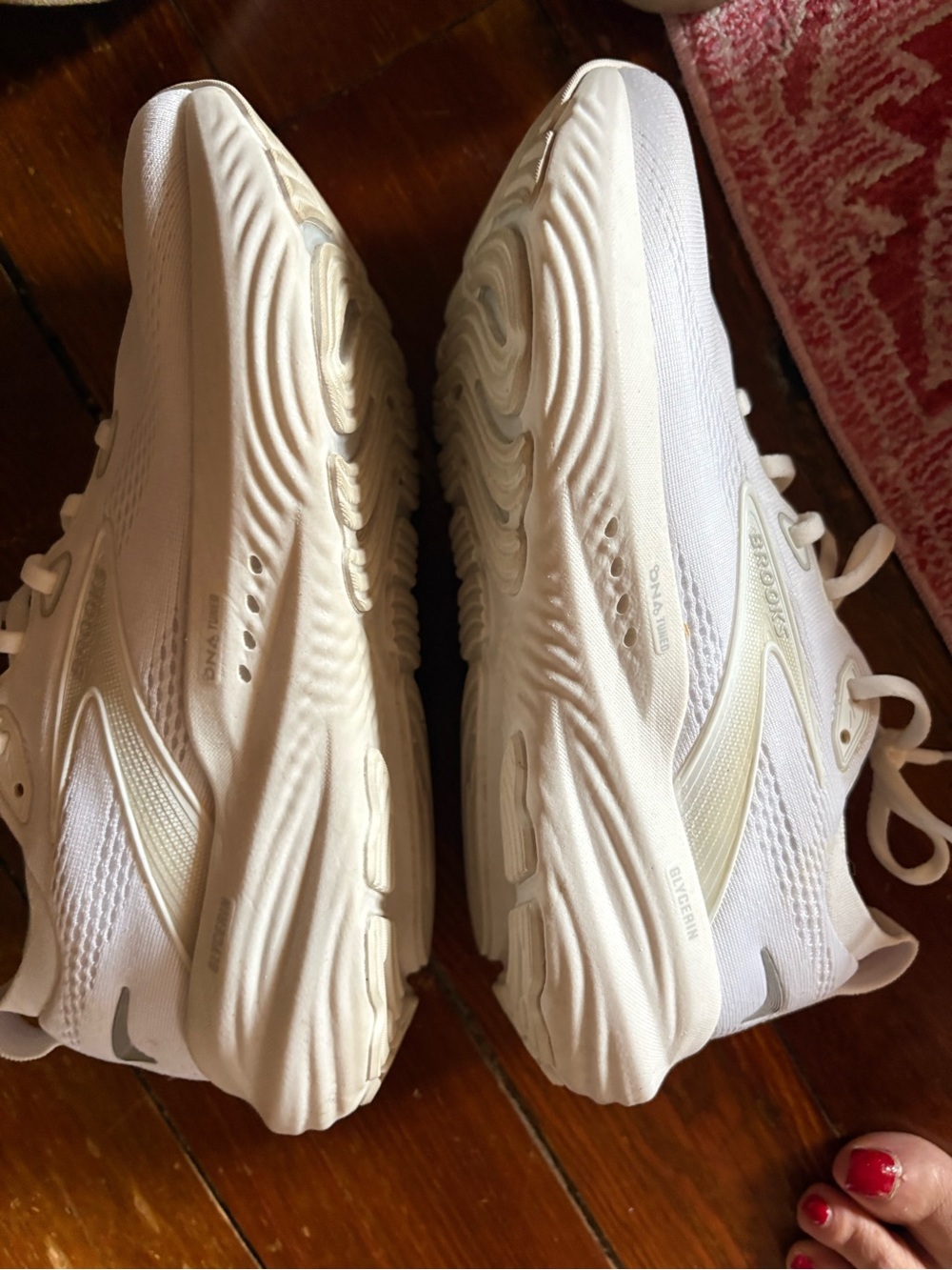 Brooks glycerin White Running Sneakers